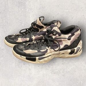 Size 11- Reebok Pump zPump Rise Shark Sand Stone #AQ9506